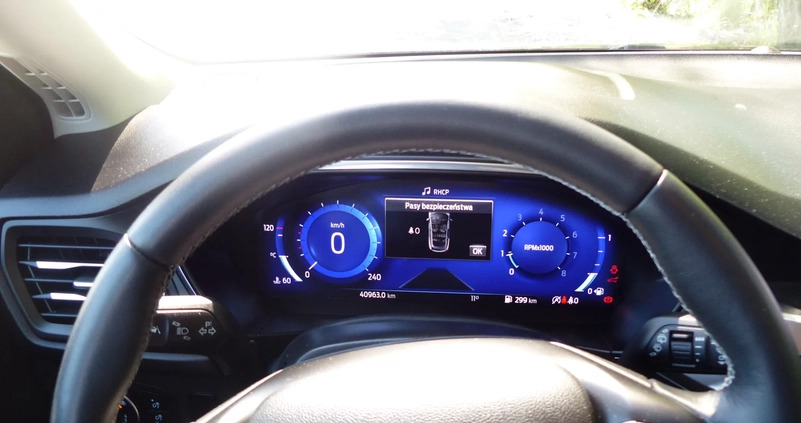 Ford Focus cena 62900 przebieg: 41000, rok produkcji 2020 z Złotów małe 79